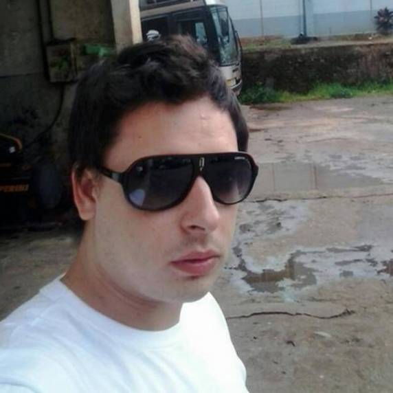 Jovem de 24
anos morre em acidente de trânsito em Panambi na tarde desta sexta-feira - foto 5
