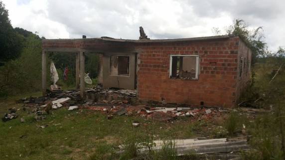 Homem morre carbonizado no interior de Horizontina - foto 3