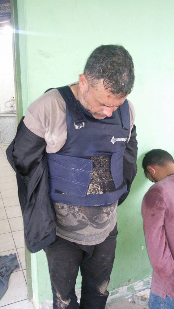 VÍDEO: PM prende bandidos após assalto com reféns em banco de Balneário Piçarras - foto 6