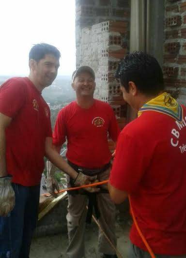 Bombeiros desenvolvem treinamento em Altura (Rapel) - foto 2