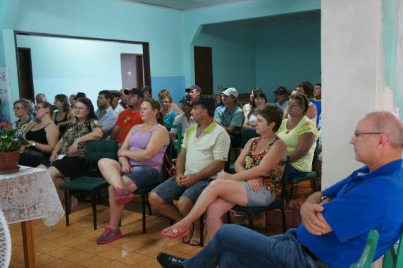 Quatorze famílias rurais inhacorenses estão de casas novas - foto 2