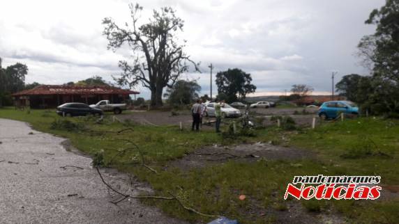 Forte temporal provoca destruição em São Miguel das Missões; VEJA VÍDEO - foto 4