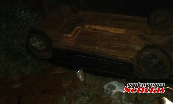 Homem morre depois de capotar veículo na RS-344 em Santa Rosa - foto 4