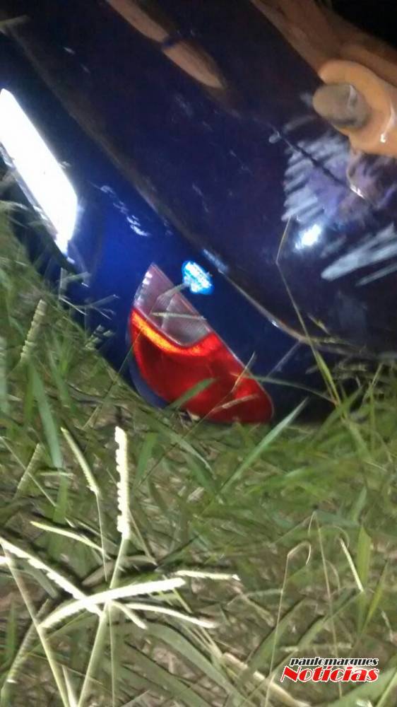 Capotamento na RS-342
deixa motorista ferido - foto 3