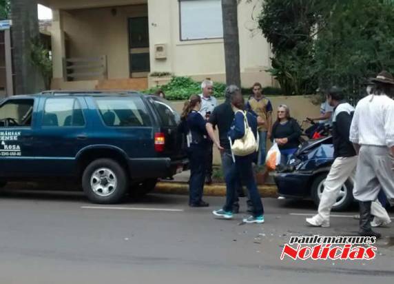 Acidente envolve automóvel e veículo de funerária em Ijuí - foto 5
