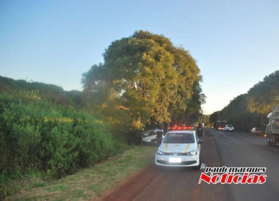 Acidente com danos
materiais na BR-472 em Três de Maio - foto 3
