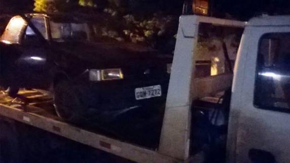 O Fiat de Três de Maio, placas GQM 7272, havia sido furtado em fevereiro deste ano, foi apreendido em Horizontina