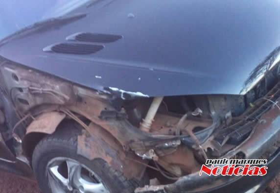 Acidente com danos materiais na RS-342
em Três de Maio - foto 2
