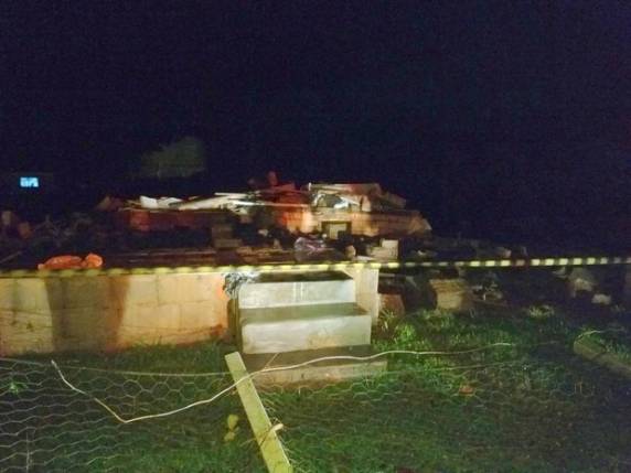 Famílias da Serra de SC recebem doações após microexplosão - foto 3