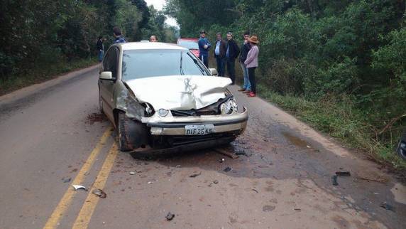 Acidente entre Vila Maria e Camargo deixa motorista gravemente ferido - foto 2