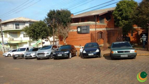 Polícia Civil
desmantela quadrilha de estelionatários em Passo Fundo - foto 5