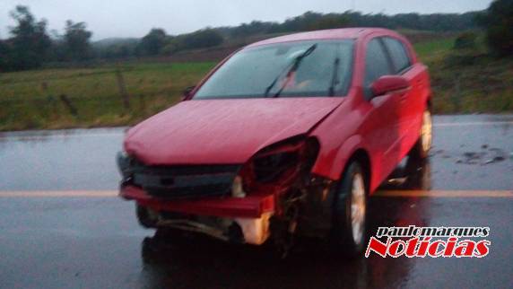 Colisão frontal fere dois motoristas na RS-168 em São Paulo das
Missões - foto 5