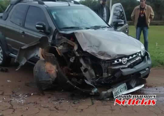 Colisão envolve caminhonete e carreta na RS-155 em Ijuí - foto 3