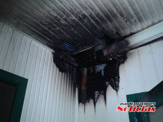 Bombeiros foram acionados em um principio de incêndio no interior de São José do Inhacorá - foto 5
