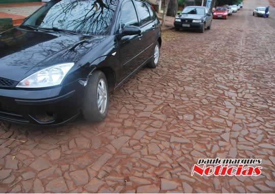 Colisão com danos materiais no bairro Oriental em Três de Maio - foto 2