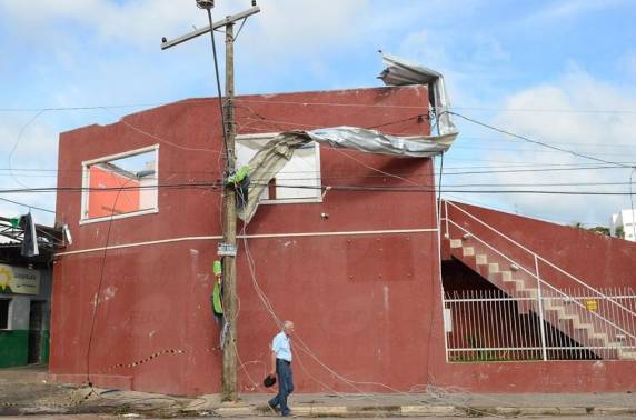 Impressionantes imagens da destruição em Jarinu-SP - foto 7
