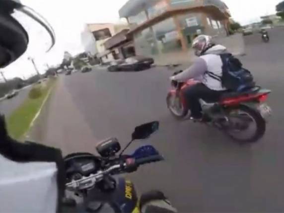 Suspeito furou 

bloqueio na BR-116 e foi perseguido por três quilômetros