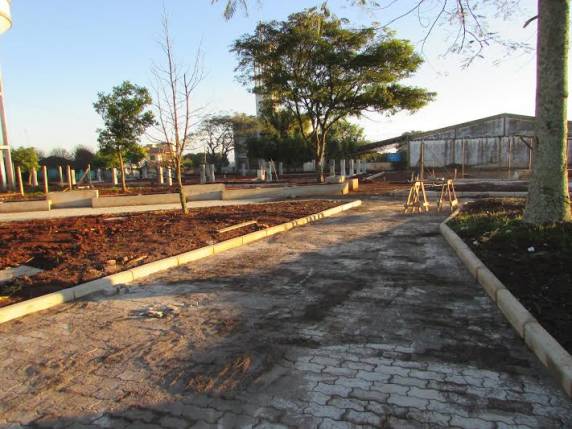 Segue trabalho de Revitalização da Praça João João Saffi - foto 3