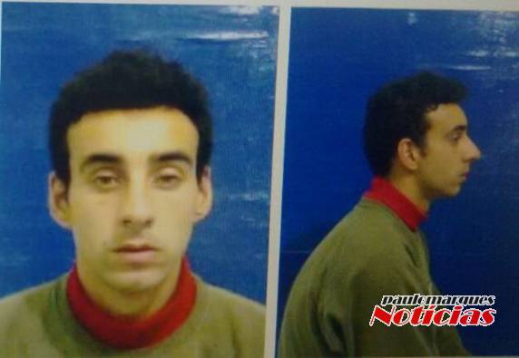 Vinte e um presos fogem do
PECAR em Carazinho - foto 3