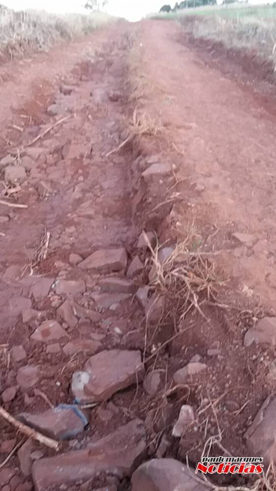 Estradas no
distrito de Progresso chamam atenção pelas péssimas condições - foto 2
