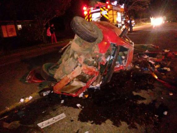 Colisão frontal deixa três
mortos na SC-163 em Itapiranga - foto 2