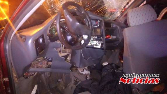Acidente deixa três pessoas feridas na RS-155
em Ijuí - foto 3