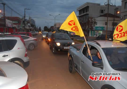 VÍDEO; Professores realizam carreata em Três de Maio - foto 4