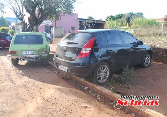 Caminhoneta sem
motorista provoca acidente que envolve quatro veículos, no centro de Independência; VEJA VÍDEO - foto 2
