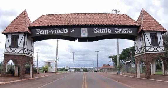 Frigorífico Gallas fica no 

interior de Santo Cristo