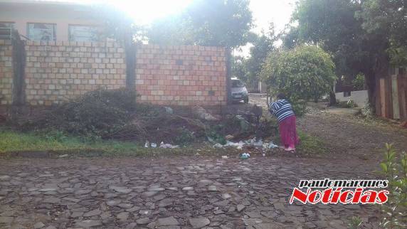 Moradores do bairro Pró Morar pedem providências com muro da creche que caiu - foto 5