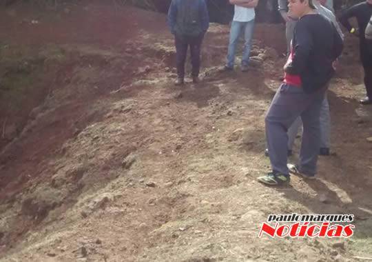 Trator cai em açude e agricultor morre afogado no interior de Ijuí - foto 4