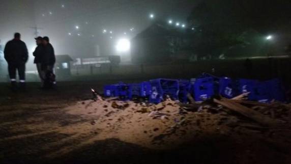 Houve congestionamento nos dois sentidos da rodovia durante a madrugada
