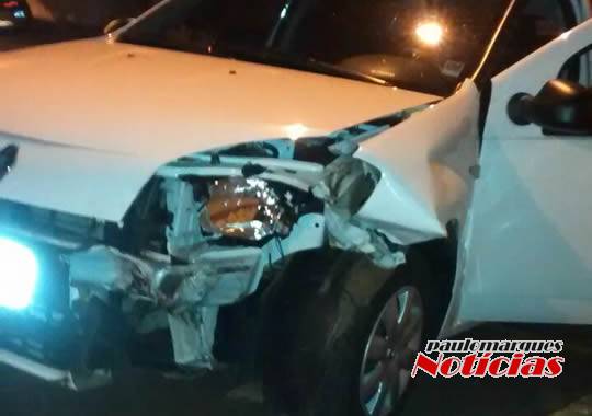 Veículos colidem no centro de Ijuí - foto 2