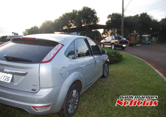 Acidente com danos materiais no trevo da Pica Pau em Três de Maio - foto 2