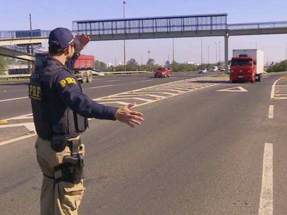 Em três dias, houve cerca de 200 multas a mais em estradas estaduais