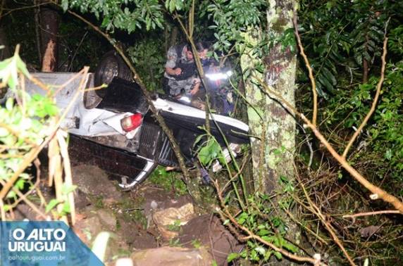 Homem morre em saída de pista na BR 386 - foto 2