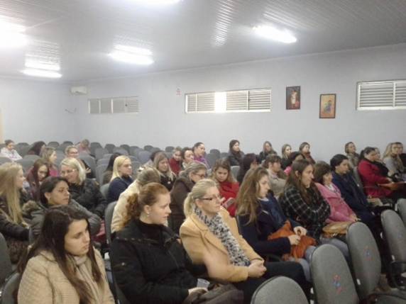 Educação realiza 2ª Etapa de Formação da Rede Municipal de Ensino - foto 3