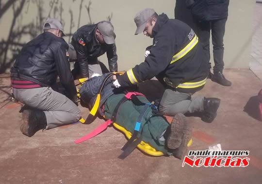 Colisão entre carro e motocicleta deixa
um homem ferido em Ijuí - foto 2