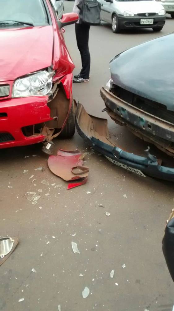Acidente com danos materiais no centro de Ijuí - foto 3
