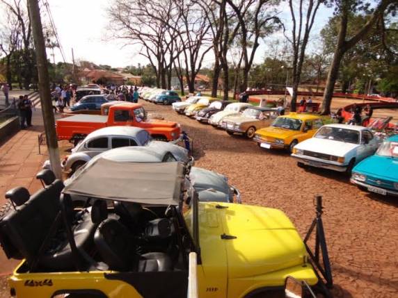 5º Encontro de Carros Antigos de Tuparendi - foto 5