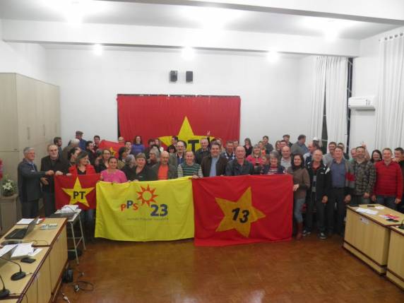 Vitoldo Scharneck e Leonice serão os candidatos a prefeito e vice-prefeita