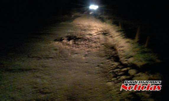 Motociclista fica ferido
depois de atingir um monte de cascalhos em estrada de Alegria - foto 3