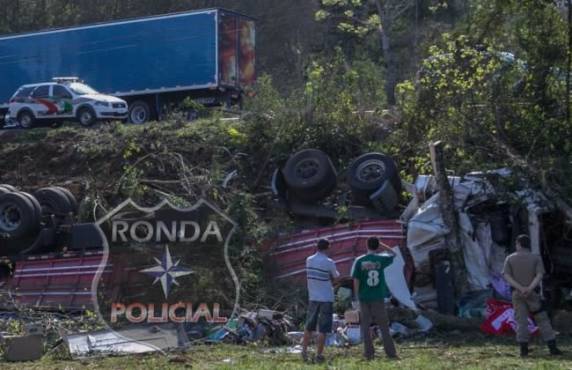 Caminhoneiro gaúcho morre em acidente na BR-158 em Santa Catarina - foto 2