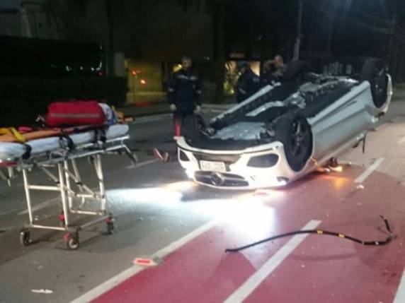 Acidente ocorreu às 6h deste sábado (13) em Balneário Camboriú