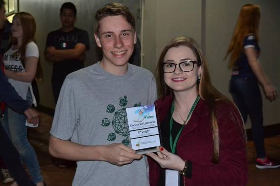 Entregue premiação da fase local do Concurso Literário para Aprendizes - foto 3