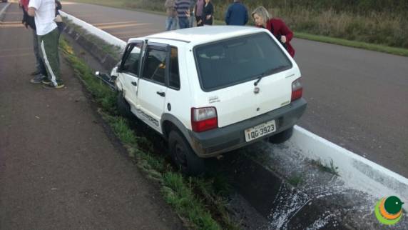 Acidente deixa três feridos na saída de Passo Fundo para Coxilha - foto 3