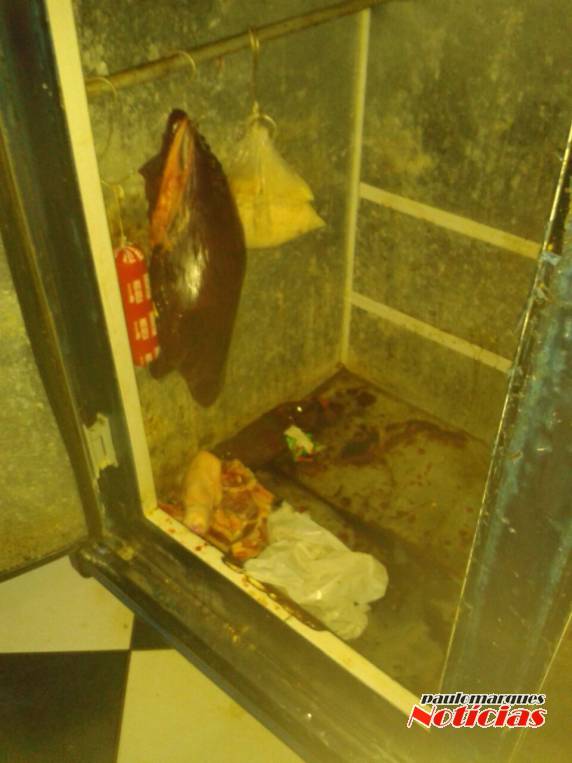 Polícia Civil 

apreende carne sem procedência em Independência - foto 5