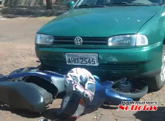 Jovem fica ferida em colisão que envolveu uma moto Biz e um automóvel, em Ijuí - foto 5