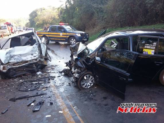 Colisão frontal entre dois veículos ocorreu na quarta-feira (26), na BR-285