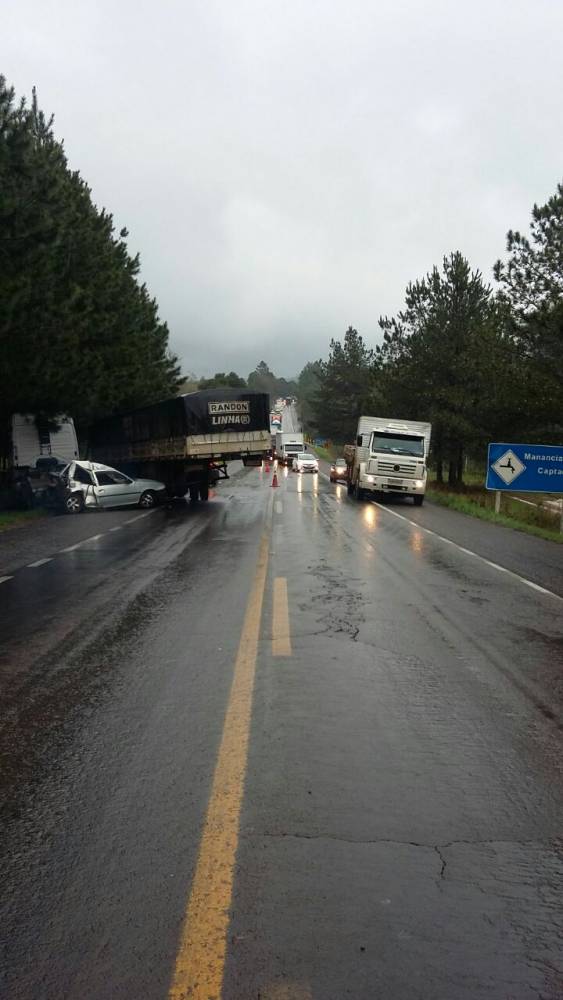 Homem morre em colisão entre caminhão e 3 carros no Norte do RS - foto 3